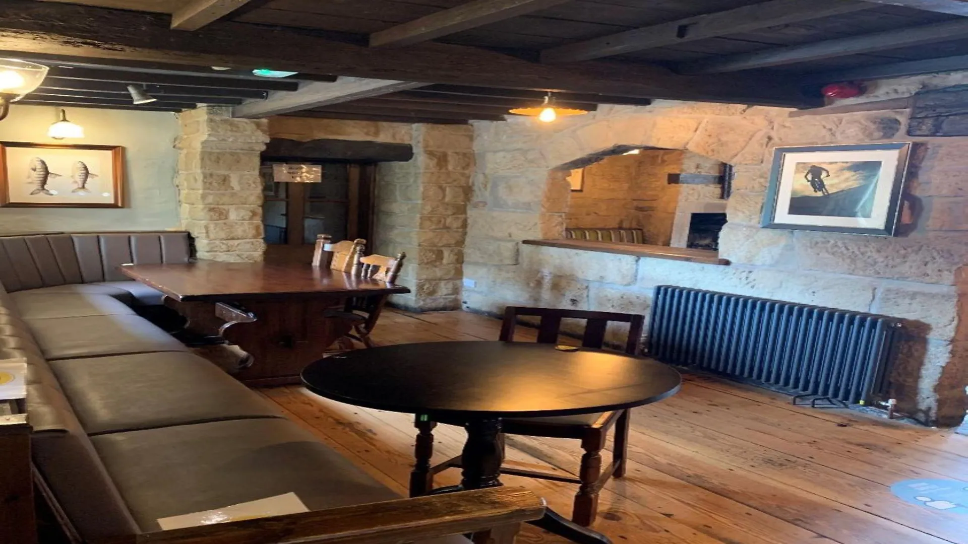 Hotel Ye Olde Mustard Pot Midhopestones